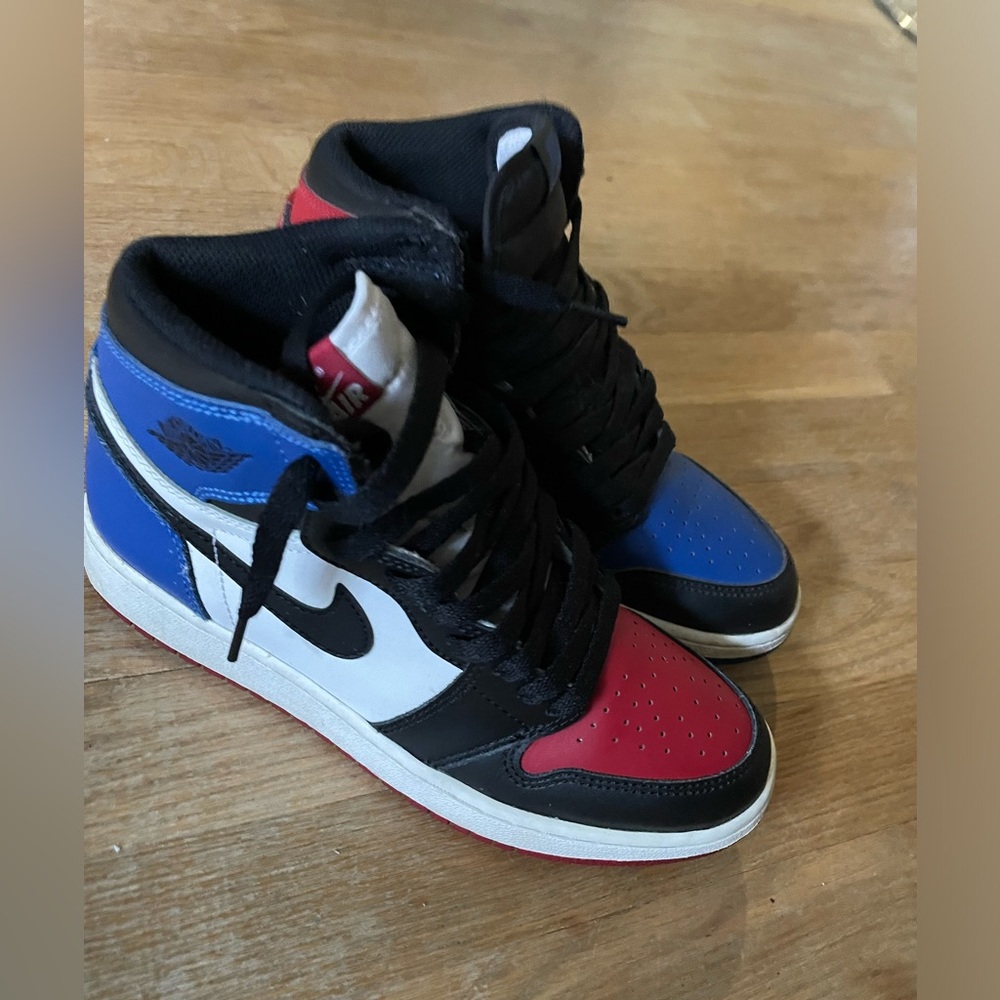 Air Jordan - Picture 2 of 11
